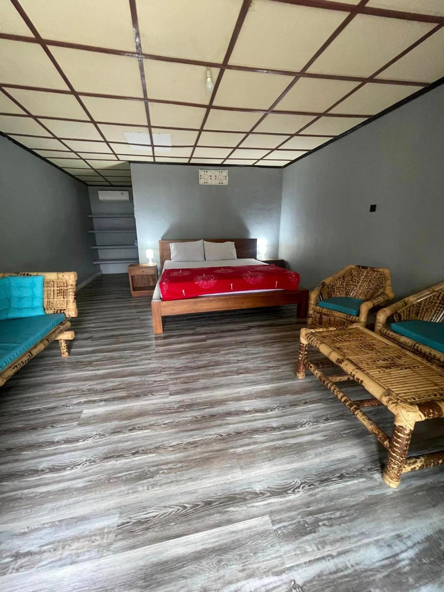 Supersuck Hotel Maluk ภายนอก รูปภาพ